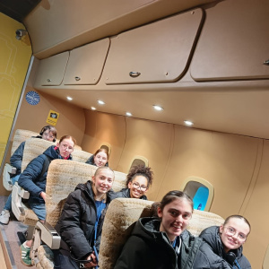 c8ceb8cc-b949-47da-99c6-908d6d18281c