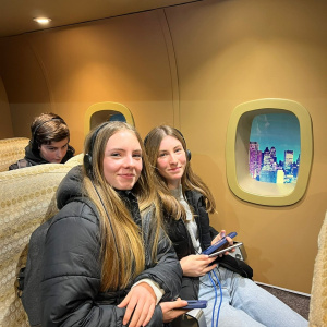 4b9276e4-4b34-4f10-8e4c-d74a1130d1cd